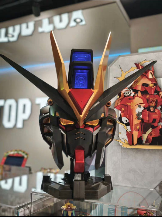 BN HEAD Collection Strike Freedom Gundam Helmet Black Ver. With Light New Stock