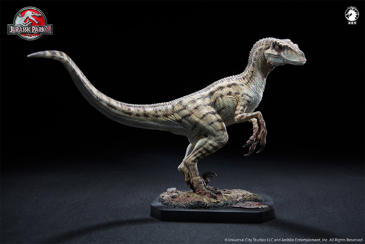 W-Dragon Velociraptor White Queen 1/10th Jurassic World Dinosaur Statue Model GK
