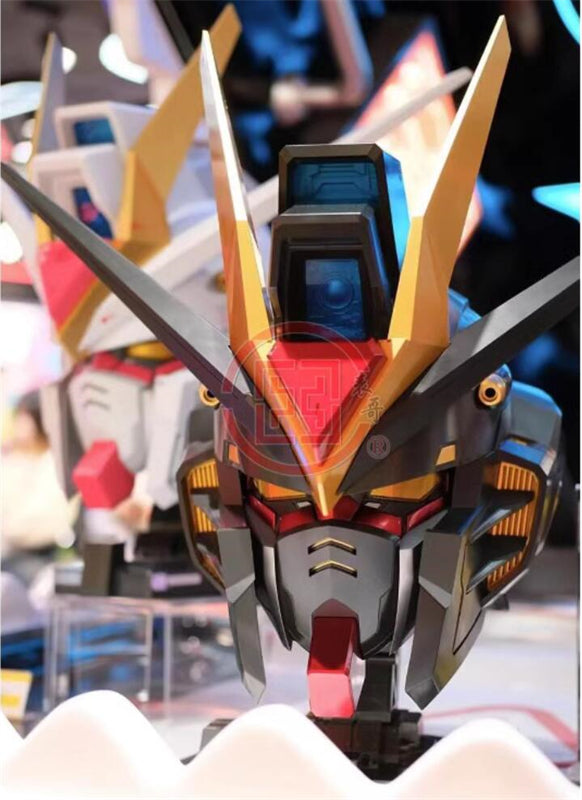 BN HEAD Collection Strike Freedom Gundam Helmet Black Ver. With Light New Stock