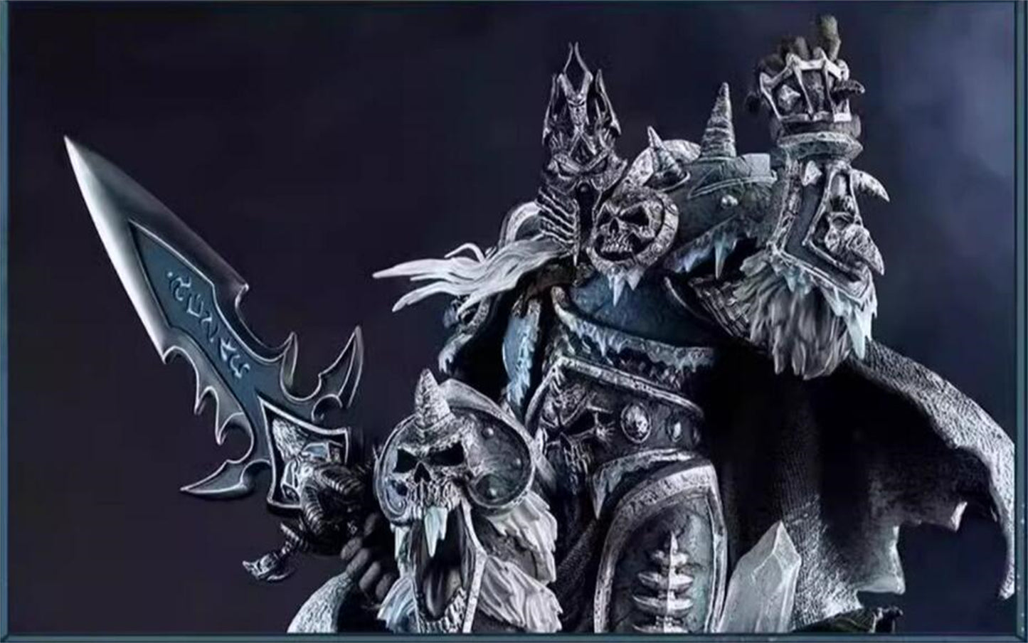 World of Warcraft Lich King 1/10 Scale Limited Statue Painted Model New Stock